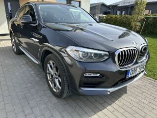 BMW X4 X-Line 2.0 135kW