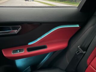 Jaguar F-Pace AWD R-SPORT EXCLUSIVE MY2017 2.0 132кВ