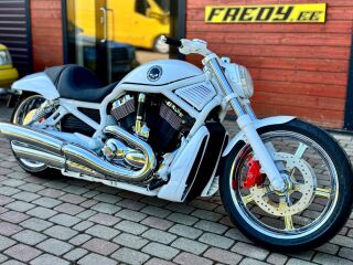 Harley-Davidson VRSCAW V-Rod V2 Revolution 92kW
