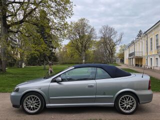 Opel Astra Bertone 1.8 92kW