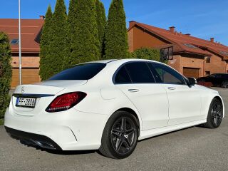 Mercedes-Benz C 220 2.0 143kW