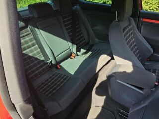 Volkswagen Golf GTI 2.0 147kW