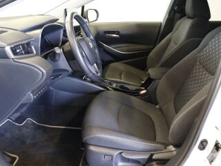 Toyota Corolla Active Plus BSM Pakett 72kW