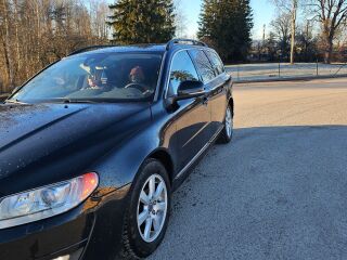 Volvo V70 2.0 133kW