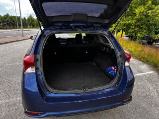 Toyota Auris 1.8 73kW