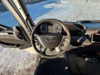 MAN TGX 35.480 8x4*4 353kW