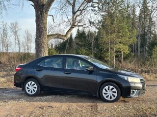 Toyota Corolla 1.6 97kW
