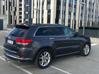 Jeep Grand Cherokee Summit 3.0 V6 184kW