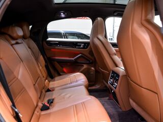 Porsche Cayenne Coupe E-Hybrid Sport Chrono 3.0 250kW