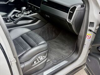 Porsche Cayenne E-HYBRID 3.0 340кВ