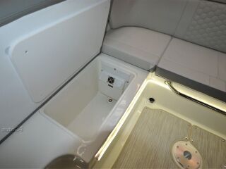 Sea Ray 230 Sun Sport 4.5 MerCruiser ECT 4.5L MPI Bravo III MCM  250 HJ  - 140h