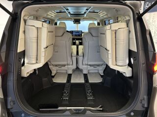 Lexus LM 350h Executive 2.5 140kW
