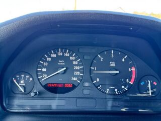 BMW 525 2.5 R6 TD 85кВ