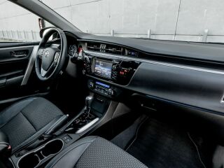 Toyota Corolla 1.6 97кВ