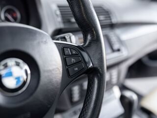 BMW X5 Individual 3.0 160kW