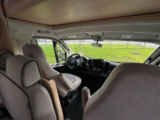 LMC TOURER A690G ALKOVEN FIAT 2.2 103kW