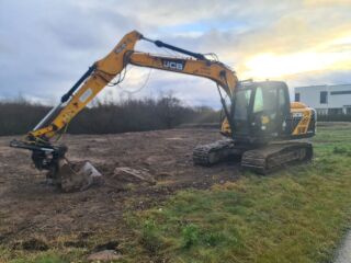 JCB 130