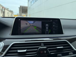 BMW 730 M-Sportpakett xDrive Facelift 3.0 195кВ