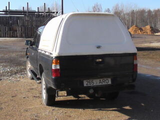 Mazda B2500 2.5 57kW