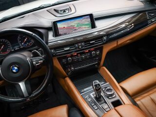 BMW X6 xDrive50i 4.4 V8 330кВ