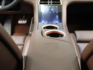 Porsche Taycan Turbo Cross Turismo FL 650kW