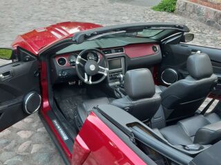 Ford Mustang GT 4.6 V8 24v SOHC 235kW
