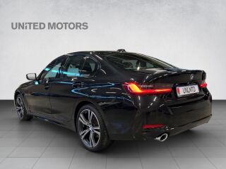 BMW 320 d xDrive 2.0 R4 140kW