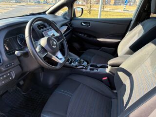 Nissan LEAF 90кВ