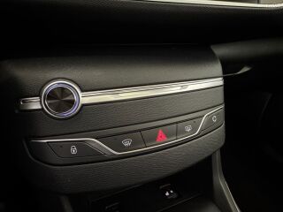Peugeot 308 SW Style Edition PureTech EAT-8 1.2 96kW