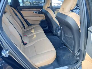 Volvo S90 INSCRIPTION 2.0 D 140кВ