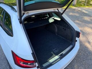 Skoda Superb Sportline 2.0 140кВ