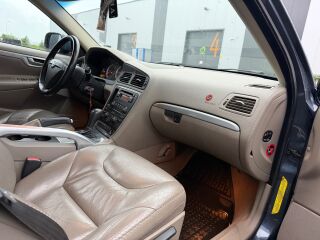 Volvo XC70 Summum Facelift 2.4 136kW