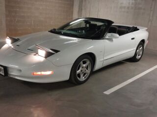 Pontiac Firebird 5.7 V8 210kW