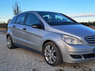 Mercedes-Benz B 180 2.0 80kW