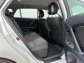 Toyota Avensis 2.0 D-4D 93kW