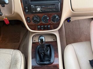 Mercedes-Benz ML 270 2.7 120kW
