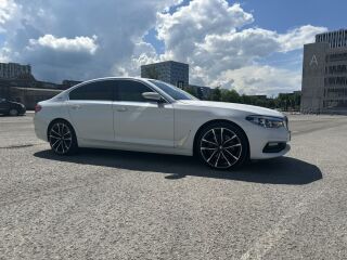 BMW 530 Business 2.0 eDrive eDrive 185кВ