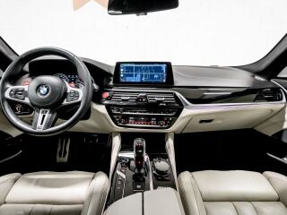 BMW M5 First Edition 4.4 V8 441kW