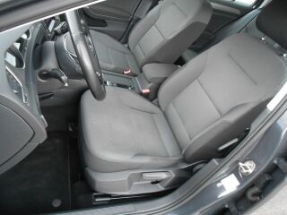 Volkswagen Golf Comfortline 1.2 77кВ