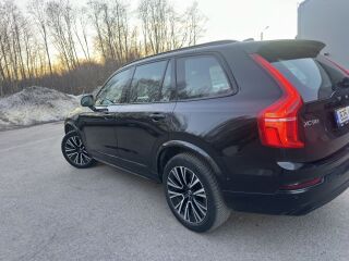 Volvo XC90 2.0 228kW