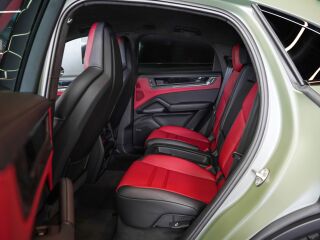 Porsche Cayenne TURBO E-Hybrid Coupe GT 4.0 441kW