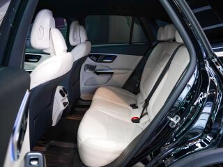 Mercedes-Benz GLC 300 E 4Matic Off-Roader 2.0 150kW