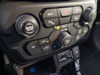 Jeep Renegade Limited 1.3 2Wd 111кВ