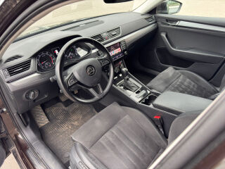 Skoda Superb Elegance 1.8 132kW