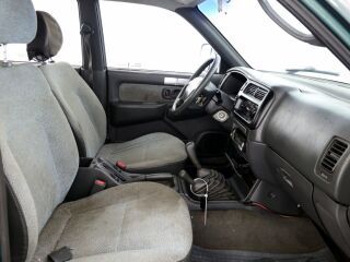 Mitsubishi L200 Pickup 2.5 Di-D 73kW