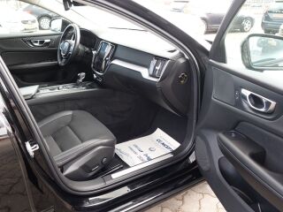 Volvo V60 MOMENTUM 2.0 R4 110kW