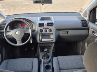 Volkswagen Touran Facelift 1.9 TDI 77кВ