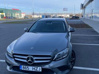 Mercedes-Benz C 300 2.0 143kW