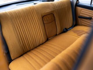 GAZ 24 2.4