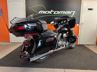Harley-Davidson Electra Glide CVO Ultra Limited V2 67kW